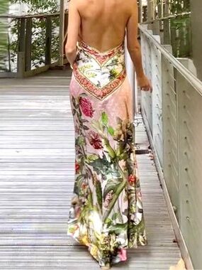 ❤️Hello Gorgeous! Printed Halter Neck Backless Maxi Dress (S-XL)